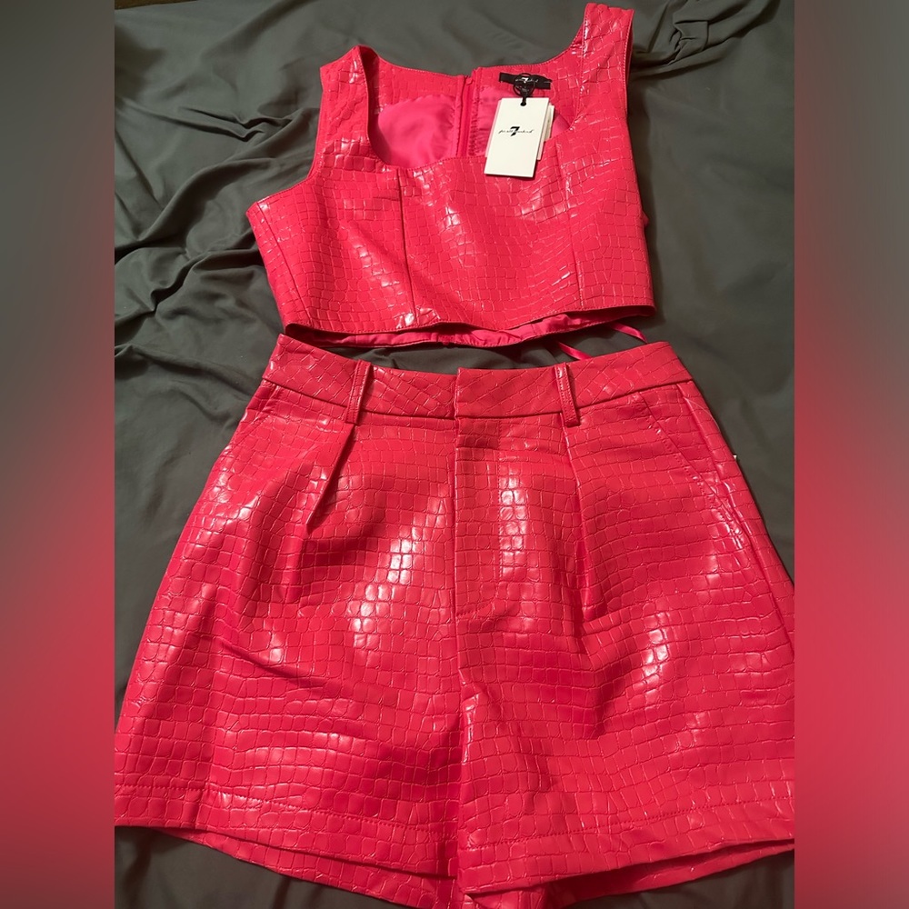7 for All Mankind Shorts and top / sz XS nwt